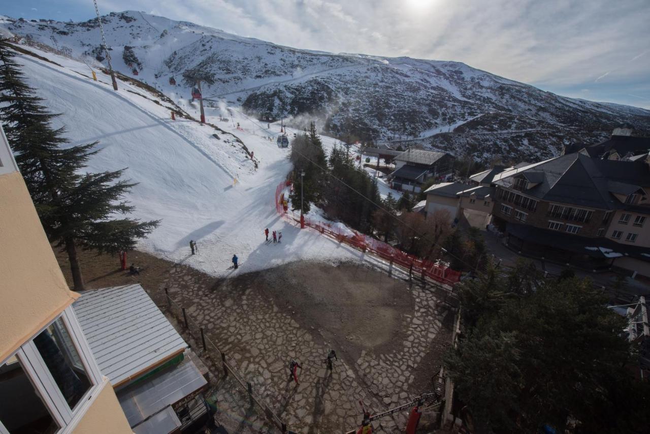 Apartamento Ameto En La Plaza Pradollano"Junto Al Telecabina Borreguiles" Sierra Nevada Bagian luar foto