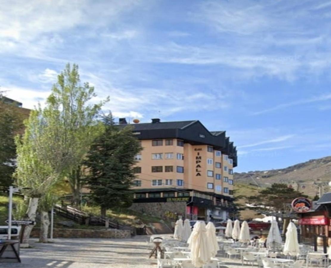 Apartamento Ameto En La Plaza Pradollano"Junto Al Telecabina Borreguiles" Sierra Nevada Bagian luar foto