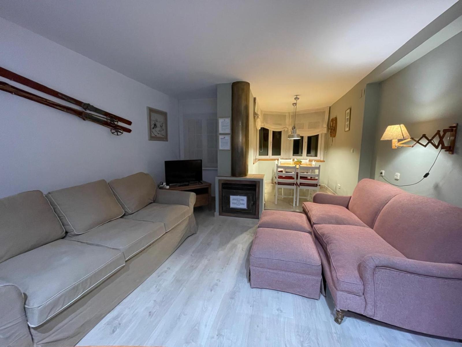 Apartamento Ameto En La Plaza Pradollano"Junto Al Telecabina Borreguiles" Sierra Nevada Bagian luar foto