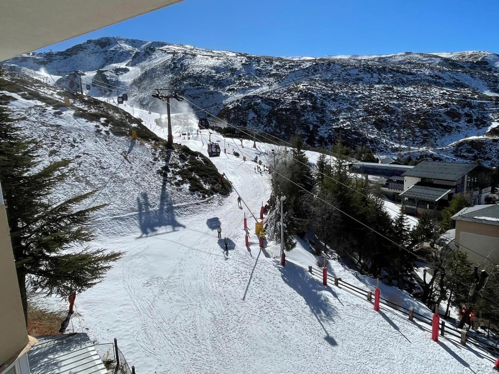 Apartamento Ameto En La Plaza Pradollano"Junto Al Telecabina Borreguiles" Sierra Nevada Bagian luar foto